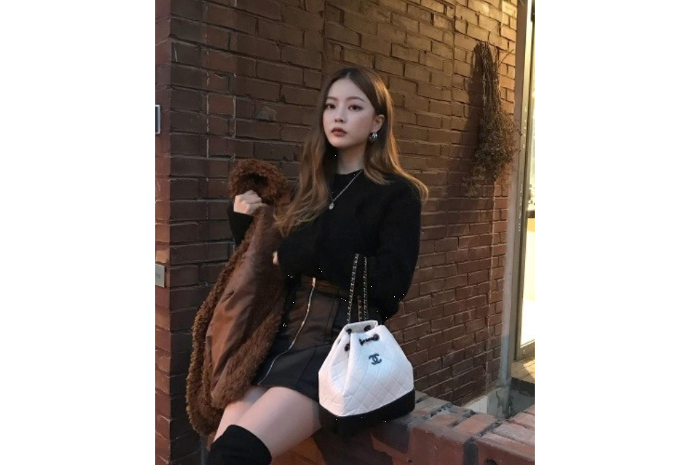 샤넬 가브리엘백팩 크림구매 - 허시백 가방